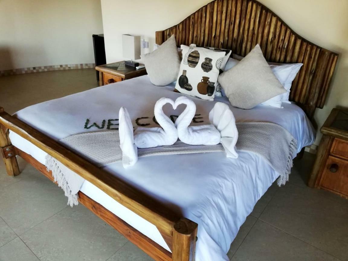Golden Impalas Bush Resort Hammanskraal Exterior foto